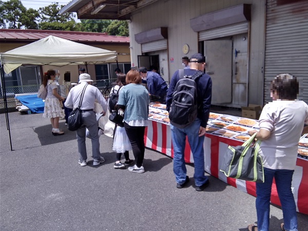 【三郷市】6/24(土)青空市場が開催されるそうです！各地の飲食店へ卸している冷凍の食品やスイーツが手に入る市場へ行ってみませんか。