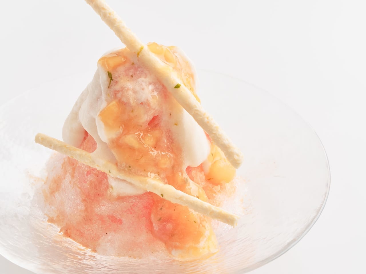 【吉川市】暑い夏に食べたい！「LE CHOCOLAT DE H」にて完熟白桃を使った桃づくしのかき氷「KAKI KOORI　白桃バニーユ」と大人気のしぼりたてモンブランの新作が販売開始されました。